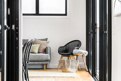 Your Luxury Escape - Carinya Cottages 6 - Accommodation Perth 3