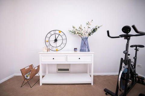 Central March 2 Bed Walk Everywhere - Perth Resorts 3