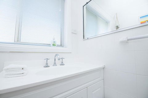 Central March 2 Bed Walk Everywhere - Perth Resorts 1