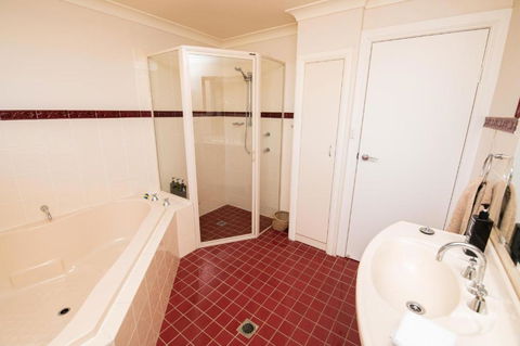 Kileys Run Rural Home Close To Orange - Perth Resorts 4