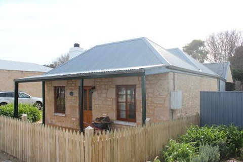 Victoria Cottage - Accommodation Perth 5