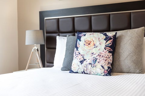 Urban Rest - Banq - Accommodation Perth 1