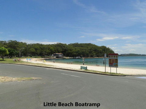 COLUMBIA VIEWS 2 / 9 COLUMBIA CLOSE AIRCON WIFI NETFLIX VIEWS & BOAT PARKING - Perth Resorts 1