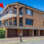 COLUMBIA VIEWS 2 / 9 COLUMBIA CLOSE AIRCON WIFI NETFLIX VIEWS & BOAT PARKING - Perth Resorts 0
