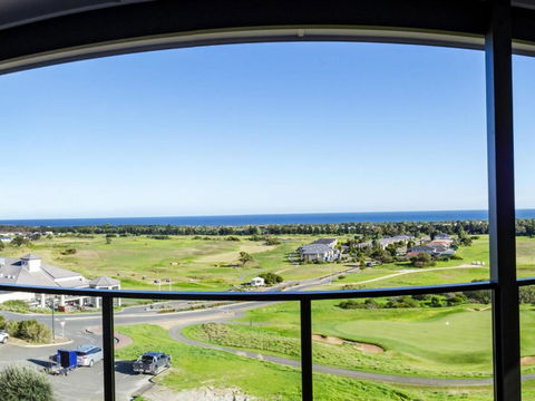 Sunset Horizon At Lady Bay 8 Huntingdale Drive - Accommodation Perth 2