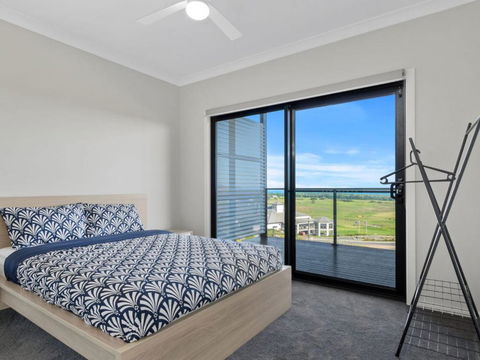 Sunset Horizon At Lady Bay 8 Huntingdale Drive - Accommodation Perth 6