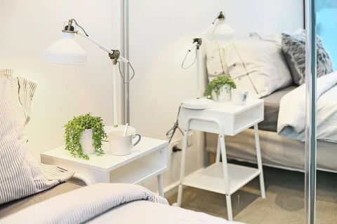 A Modern & Central Apt With Beautiful City Views - Accommodation Perth 4