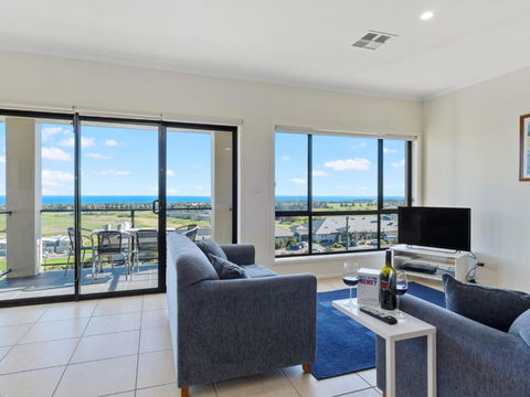 Tickys Dream 18 Turnberry Drive - Accommodation Perth 5