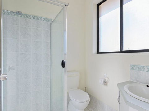 Tickys Dream 18 Turnberry Drive - Accommodation Perth 6