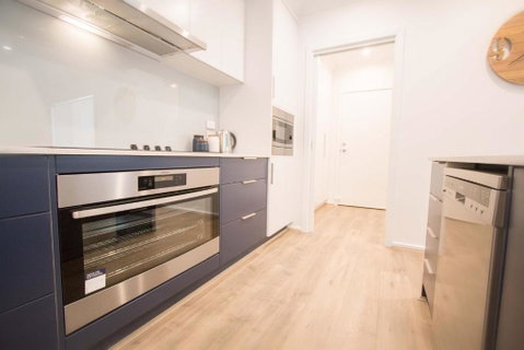 Contemporary â€˜Espritâ€™ With River Reserve Access - Accommodation Perth 6