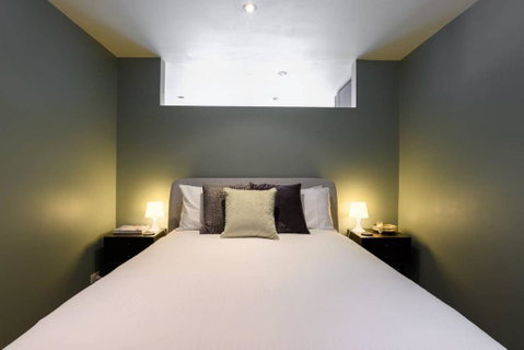 LUCY Stylish City Vibe & Views - Accommodation Perth 6