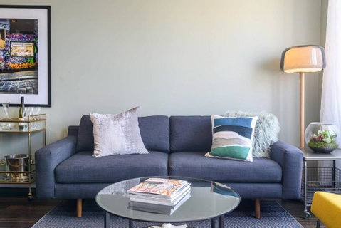 LUCY Stylish City Vibe & Views - Accommodation Perth 3