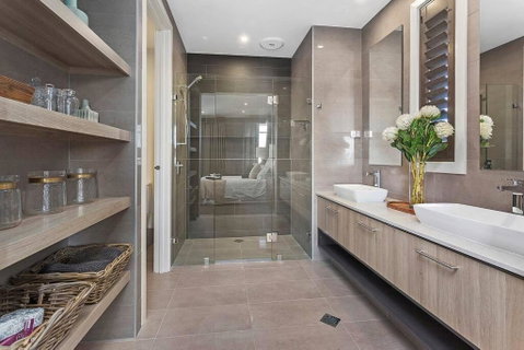 Luxury Brand New Home - Accommodation Perth 3