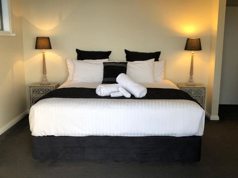 SEA EAGLE COTTAGE Amazing Views Of Bay Of Fires - Accommodation Perth 4