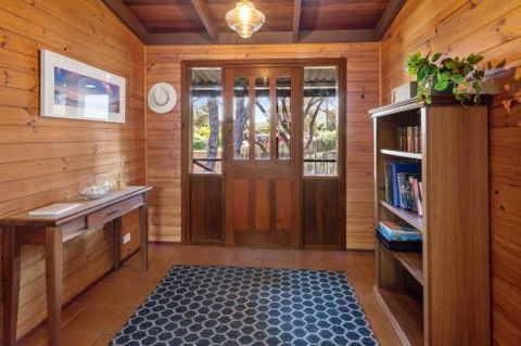 Coleys Beach House Yallingup - Perth Resorts 5