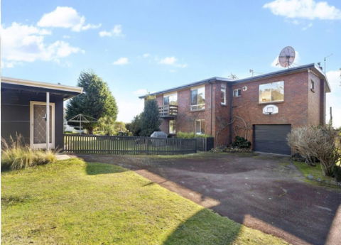 Seaside Serenity 1 - Perth Resorts 0