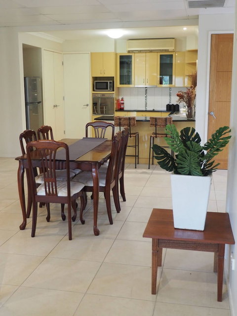 Master Suite With Private Entrance - Accommodation Perth 2