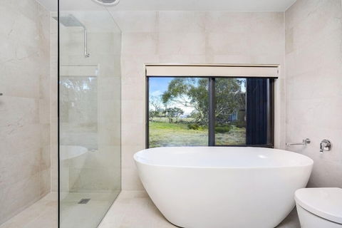 Black Out - Accommodation Perth 4