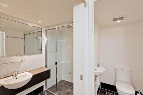 Baden 74 Rainbow Shores Top Floor Air Conditioned Unit Walk To Beach - Accommodation Perth 1