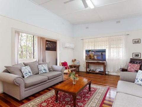 Daves Place 27 Rigney St. Holiday House With WIFI Aircon & Boat Parking - Perth Resorts 0