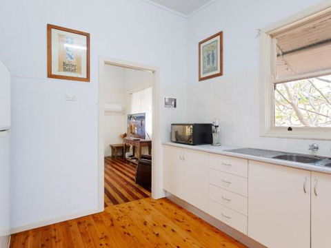Daves Place 27 Rigney St. Holiday House With WIFI Aircon & Boat Parking - Perth Resorts 3