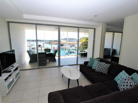 Blue On Blue Apartment 923 - Accommodation Perth 1