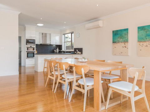 Retreat On Albert - Accommodation Perth 2