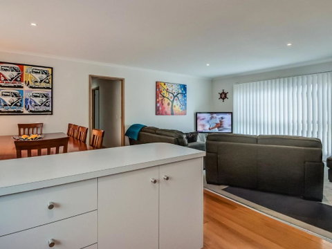 Colonnades - Accommodation Perth 2