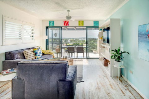 Coolum Beach 3 Level Townhouse Private Rooftop Terrace Spa Overlooking Mount Coolum - Perth Resorts 2