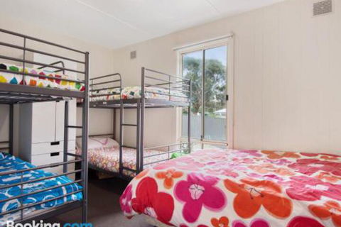 EdAn Beachhouse 21 Laronde - Accommodation Perth 4