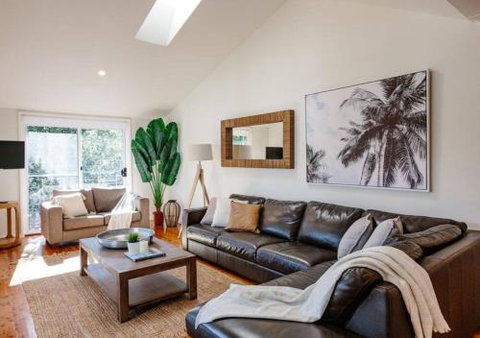 Seagrass House Modern North Avoca Oasis - Accommodation Perth 0