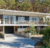 Palmwood at Hyams Beach 4pm Check Out Sundays - Perth Resorts
