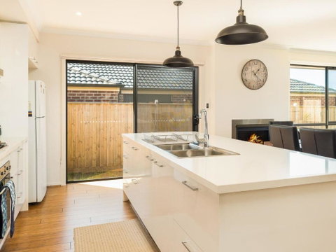Cosy On Currawong - Accommodation Perth 1