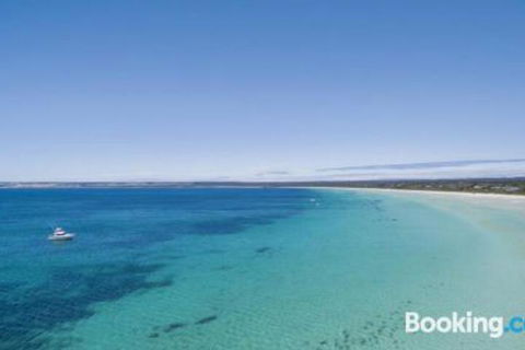 A One One Two At Island Beach - Accommodation Perth 5