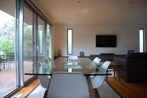 SURF Side SECRET INVERLOCH - Accommodation Perth 5