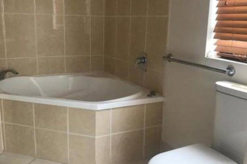 Townsville Strand Lighthouse Apartment 3 - Accommodation Perth 5