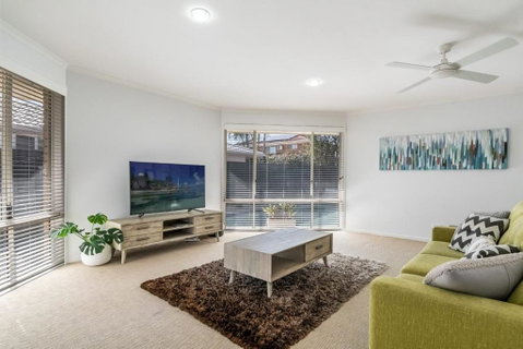 Lazy Days In Lennox - Accommodation Perth 3