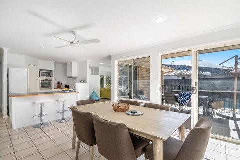 Lazy Days In Lennox - Accommodation Perth 5