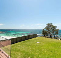 Bimbadgen at Hyams Beach 4pm Check Out Sundays - Perth Resorts