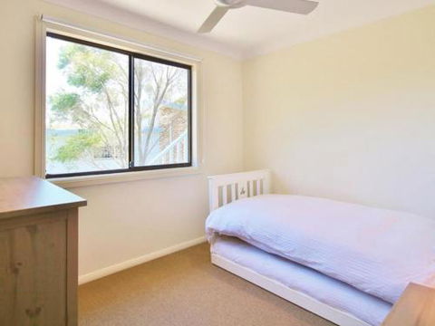 Bimbimbie At Hyams Beach 4pm Check Out Sundays - Accommodation Perth 3