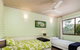 Air Conditioned Unit Stones Throw To The Waterfront - thumb 4