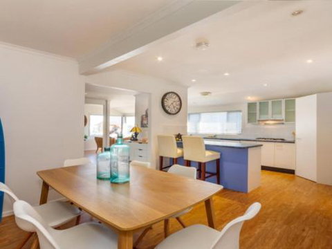 Dog Lovers Retreat Beachmere - Accommodation Perth 5