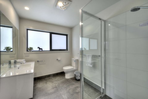 The Pines 1 - Accommodation Perth 5