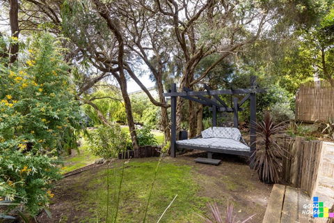 Garden By The Bay - Accommodation Perth 6