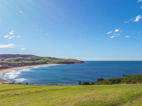 COASTLINE Boat Harbour Gerringong 4pm Check Out Sundays - Perth Resorts 0