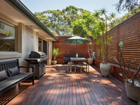 Birdsong At Hyams Beach 4pm Check Out Sundays - Perth Resorts 5
