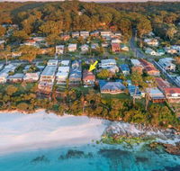 Elandra Absolute Beach Front Luxury - Perth Resorts