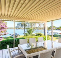 On Golden Ponds at Erowal Bay 4pm Check Out Sundays - Perth Resorts