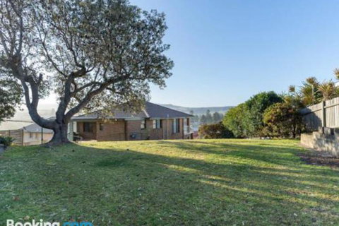 QUARTERDECK Gerringong 4pm Check Out Sundays - Perth Resorts 5