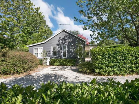 Rose Cottage Bowral Southern Highlands - Accommodation Perth 1